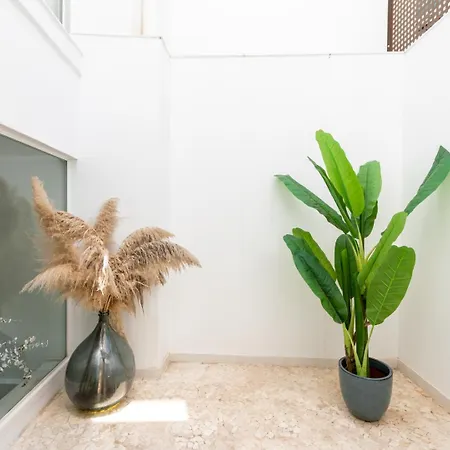 G8 Casa San Bernardo Calle Guadaira Σεβίλλη