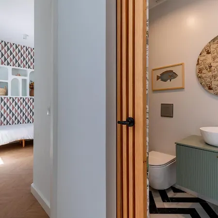 G8 Casa San Bernardo Calle Guadaira * Σεβίλλη