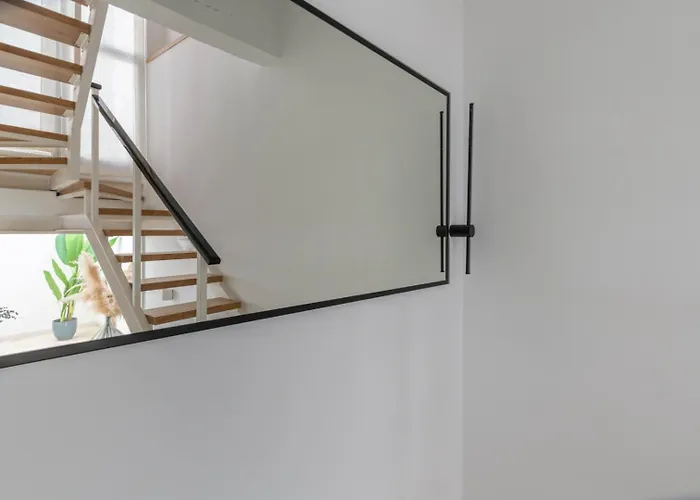 G8 Casa San Bernardo Calle Guadaira Apartmán *